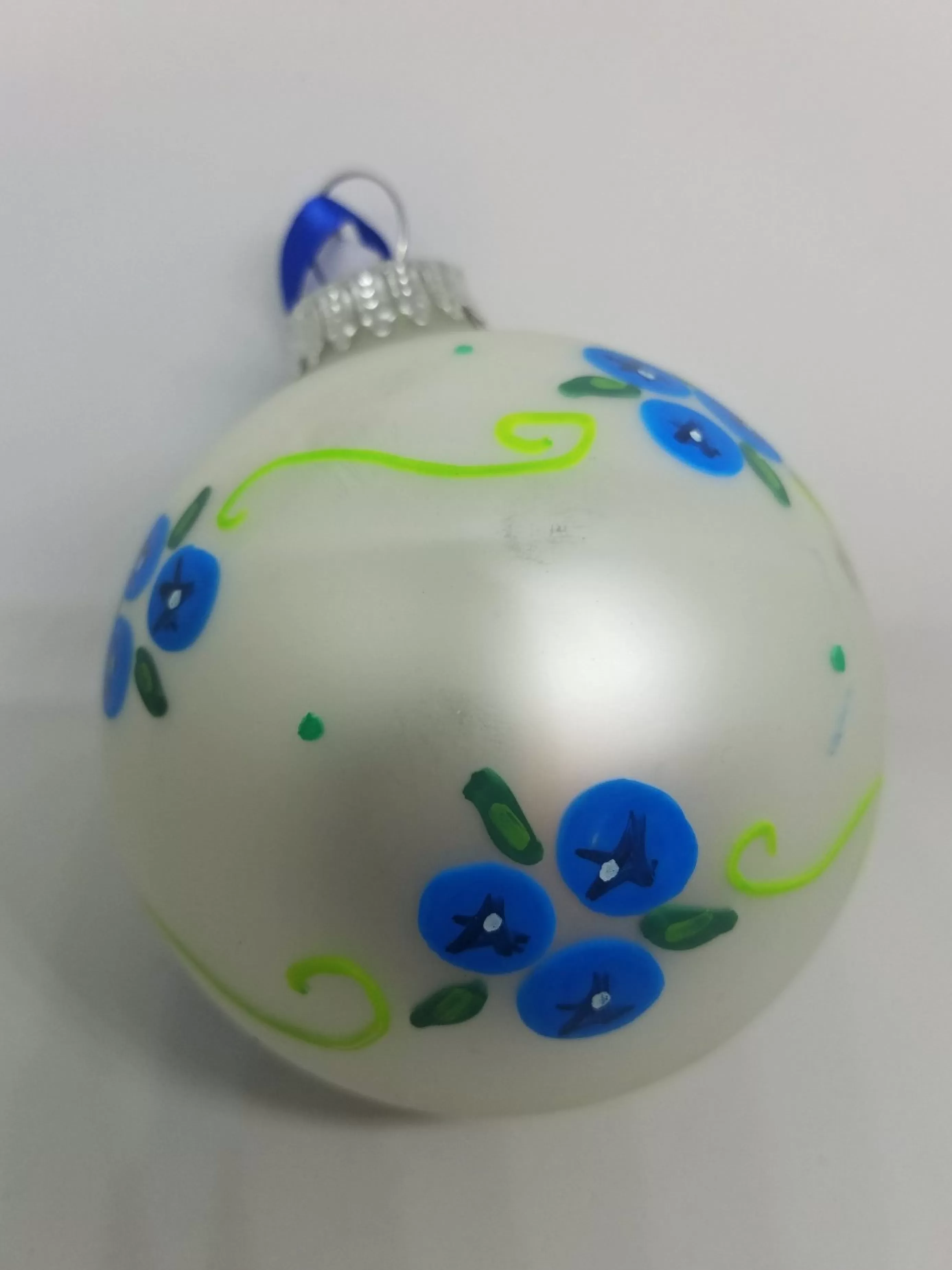 Christmas Vacation Ornaments<Blueberry Cluster Hand Painted Glass Ornament